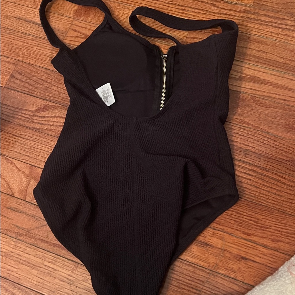 Michael Kors Swim View 3